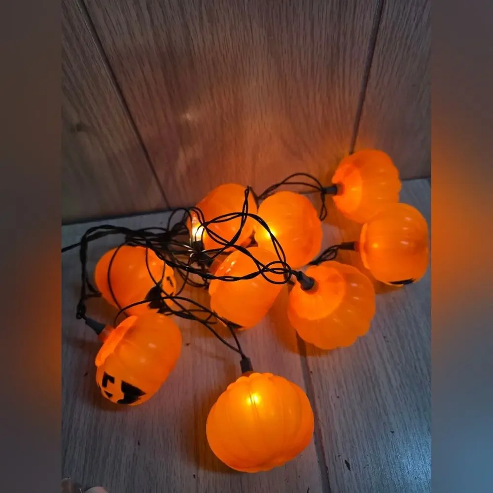 Vtg Jack-O-Lantern Blow Mold String Lights Halloween Pumpkins Set Of Two